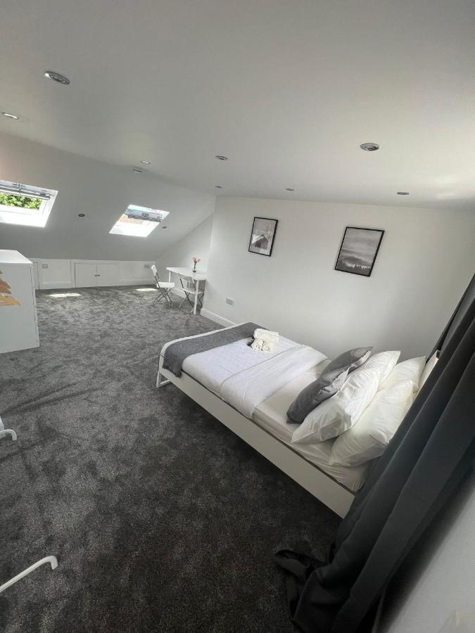Stunning Flat In Greater London Hotel Екстериор снимка