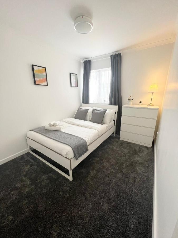 Stunning Flat In Greater London Hotel Екстериор снимка